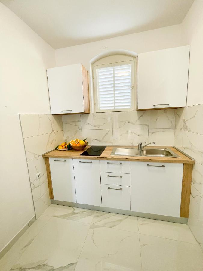 Sea View Apartment Amaro Korčula Eksteriør billede